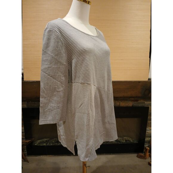 Chico's Women's LARGE Cotton Blend Gray Striped Light Sweater Top - Picture 3 of 12